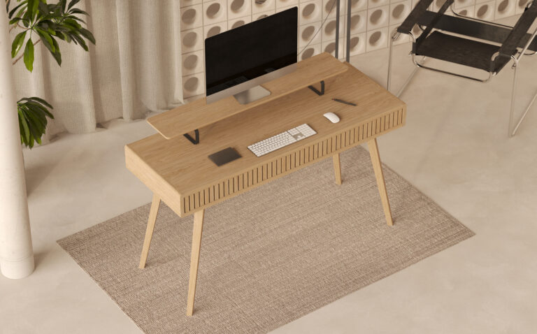 Grand bureau 130 cm avec 3 tiroirs et façades en lames de chêne